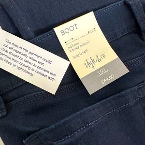 NEW Jeans NWT Style & Co Bootcut Size 12L. Rinse Wash New